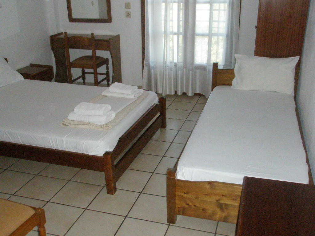 Viki Studios And Apartments Skala Potamias  Bagian luar foto
